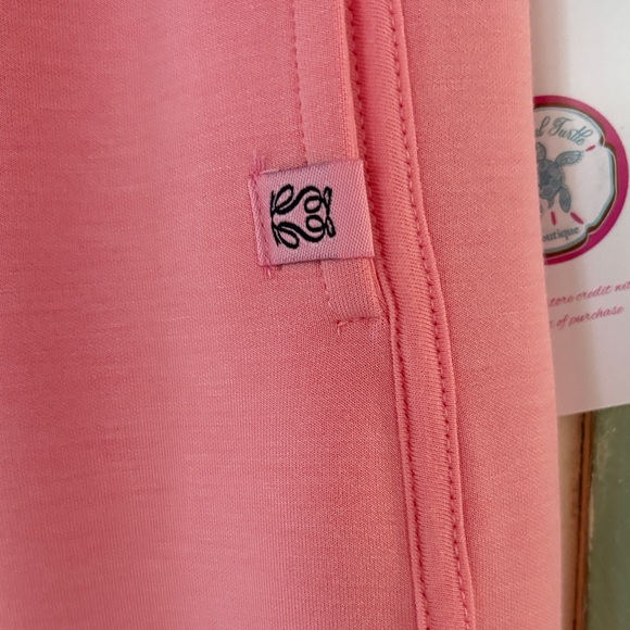 Simply Southern Pink and White Zip-Up Set - Picture 5 of 11